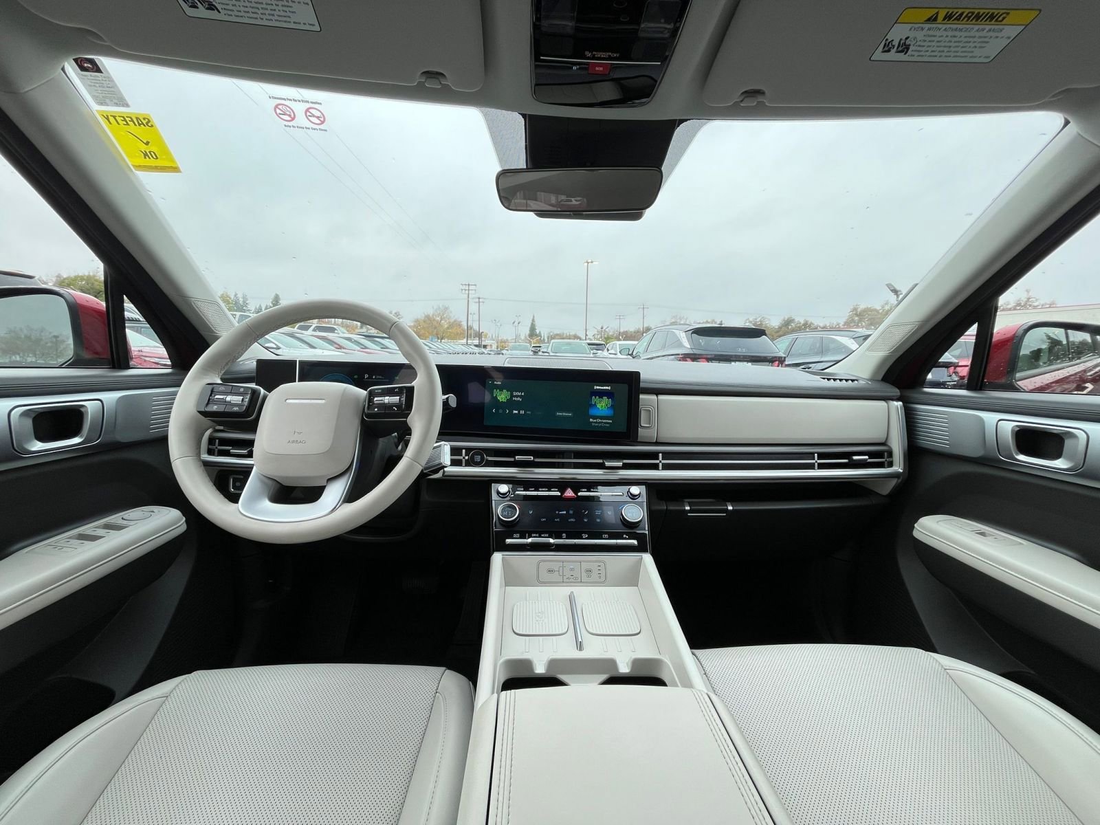 Used 2025 Hyundai Santa Fe SEL image 35