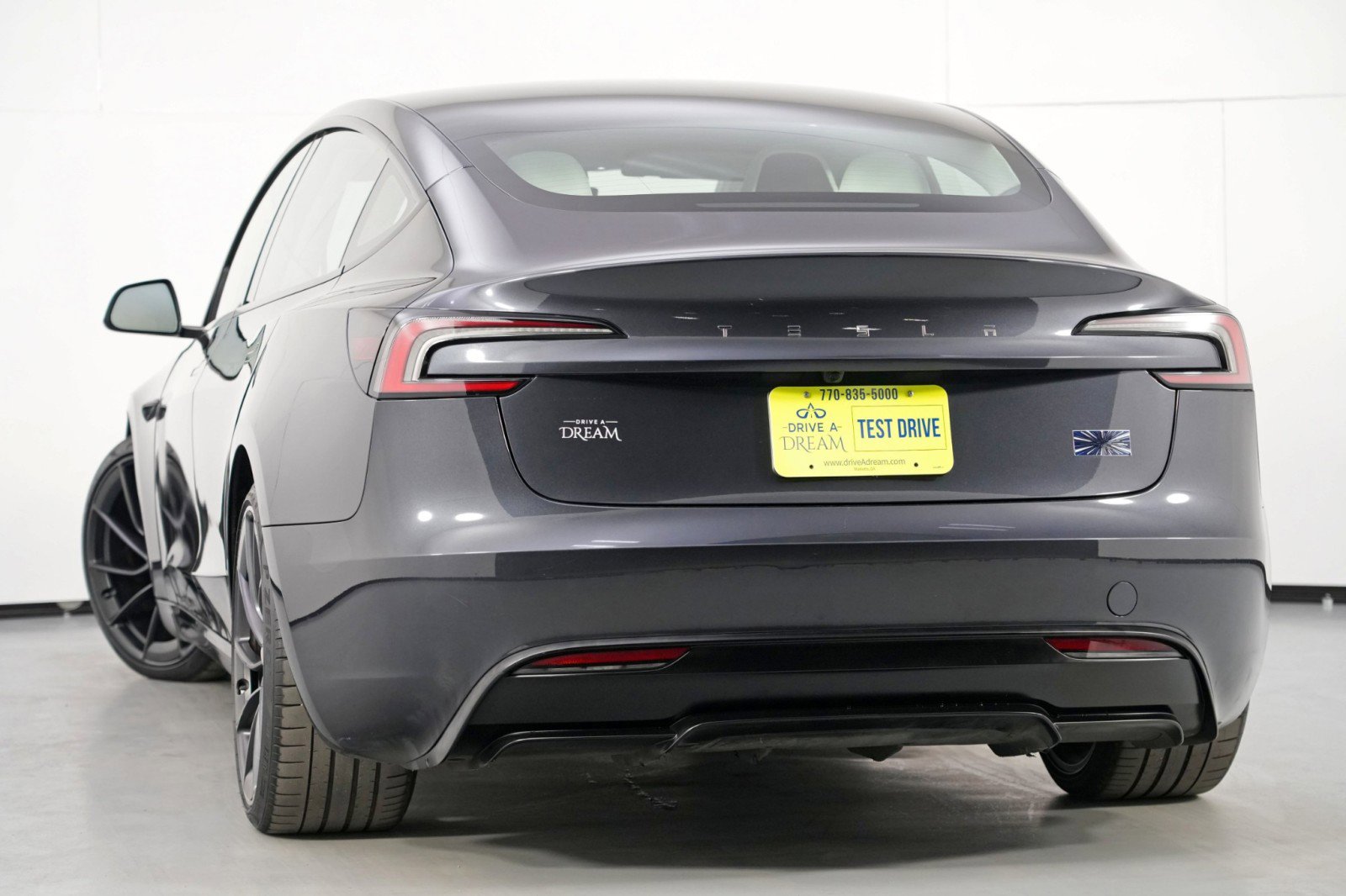 Used 2024 Tesla Model 3 Performance image 6