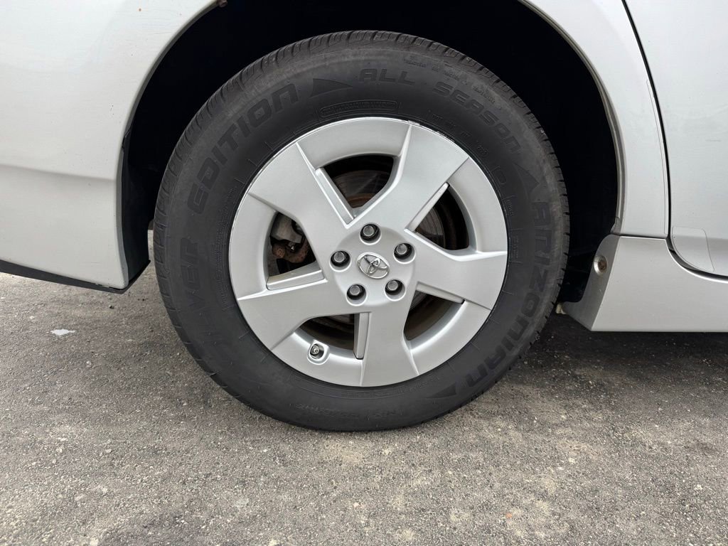 Used 2010 Toyota Prius Two FWD image 37