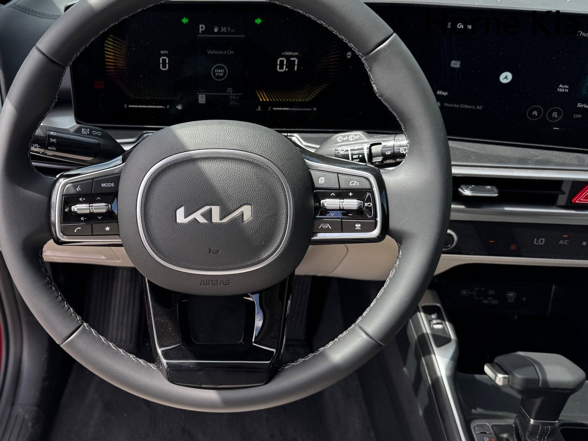 New 2025 Kia Sorento S w/ Panoramic Sunroof Package image 14