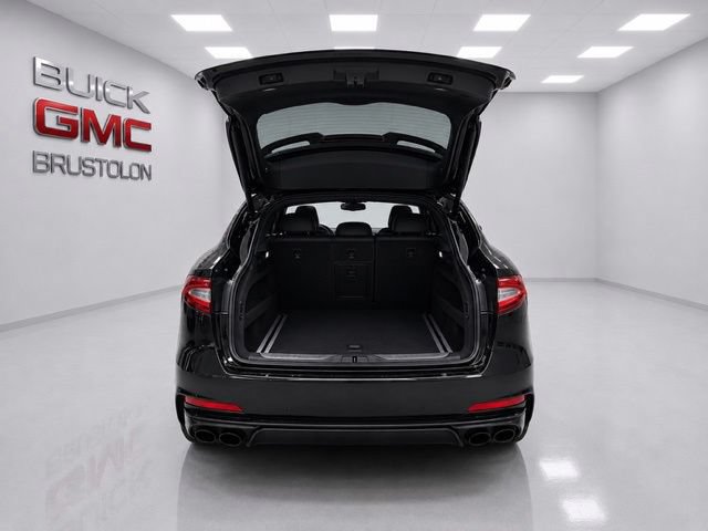 Used 2019 Maserati Levante Trofeo AWD/4WD image 13