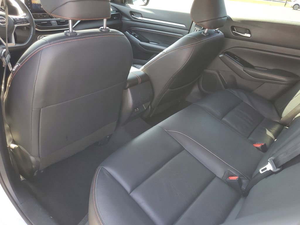 Used 2023 Nissan Altima 2.5 SR w/ SR Premium Package FWD image 23