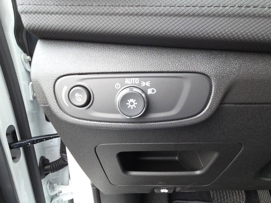 New 2026 Chevrolet TrailBlazer LT w/ Convenience Package FWD image 20