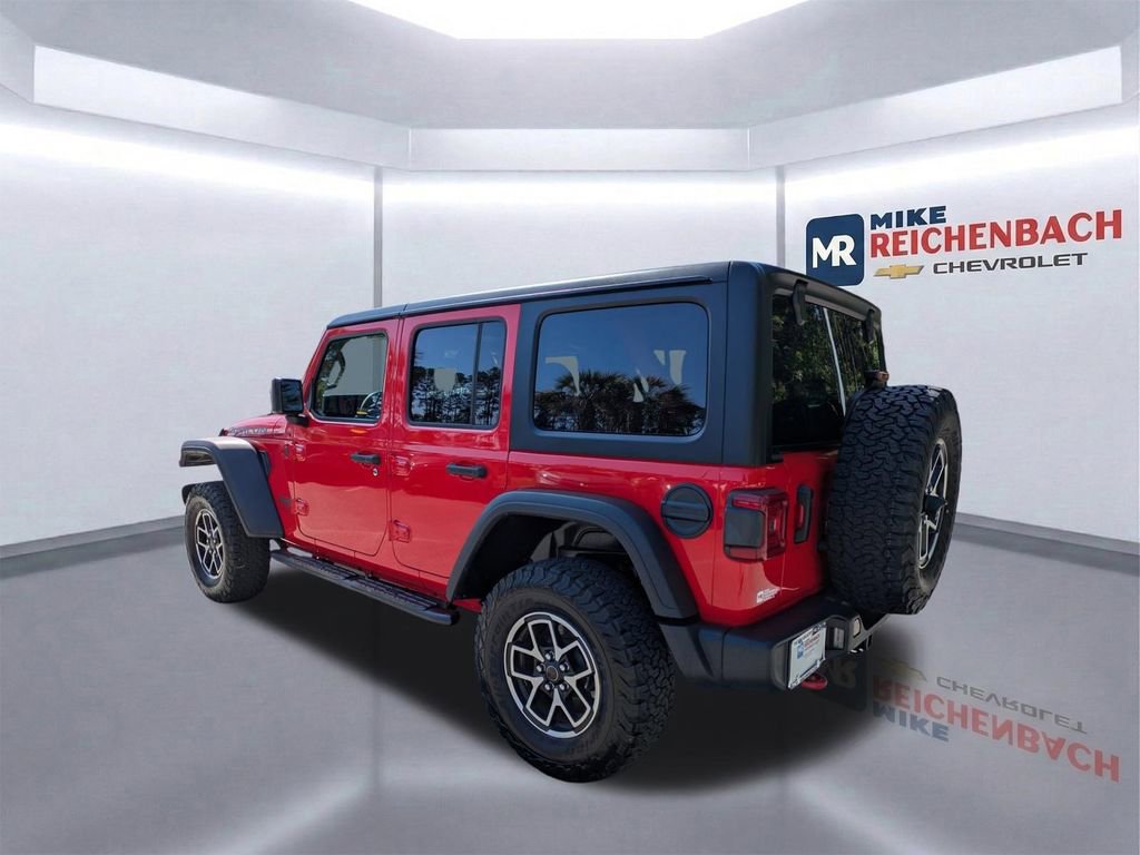 Used 2024 Jeep Wrangler Unlimited Rubicon AWD/4WD image 6