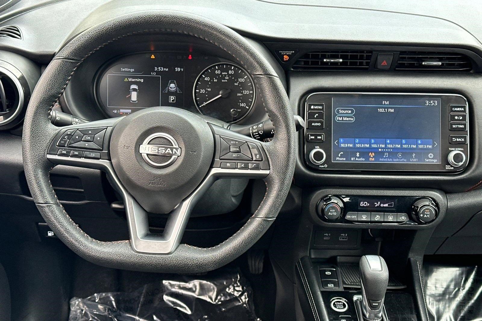 Used 2023 Nissan Kicks SR image 26