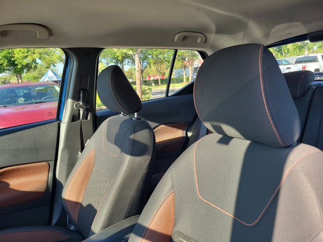 Used 2021 Nissan Kicks SR FWD image 19