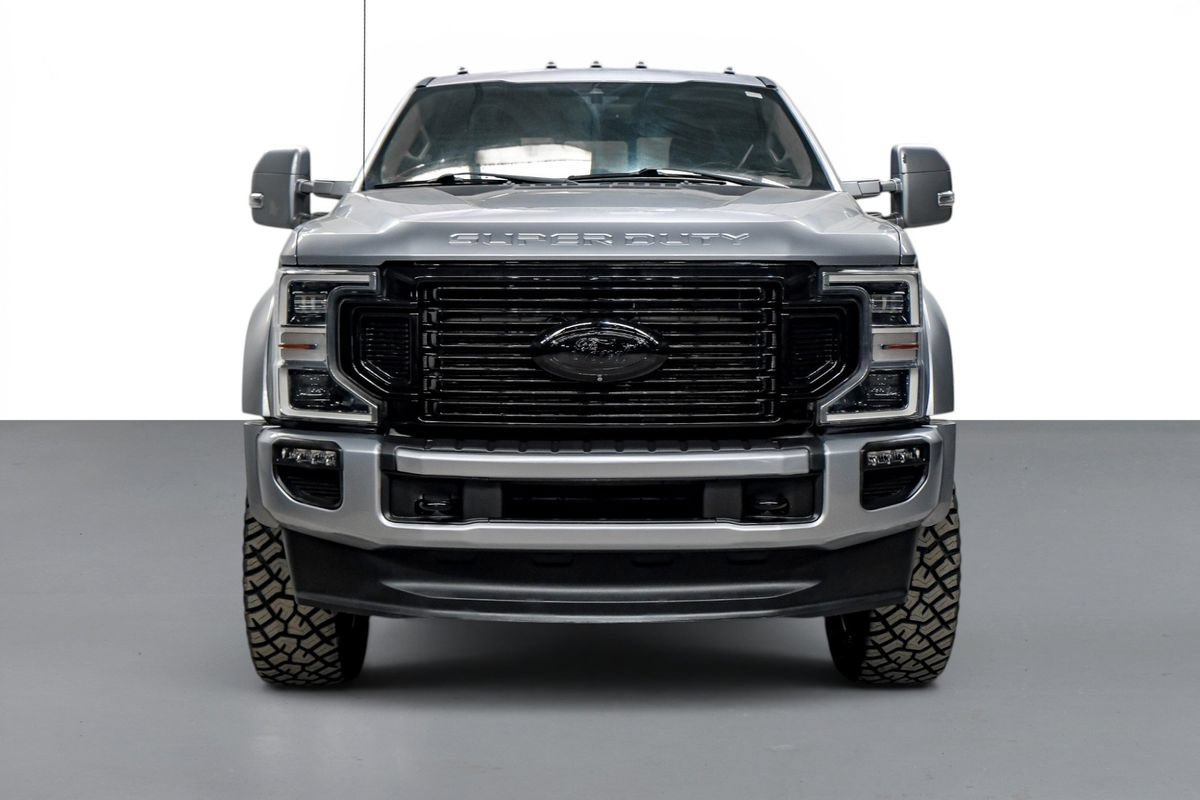 Used 2021 Ford F450 Lariat w/ Lariat Ultimate Package AWD/4WD image 3