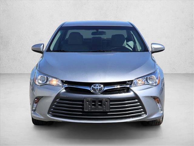 Used 2015 Toyota Camry LE FWD image 2