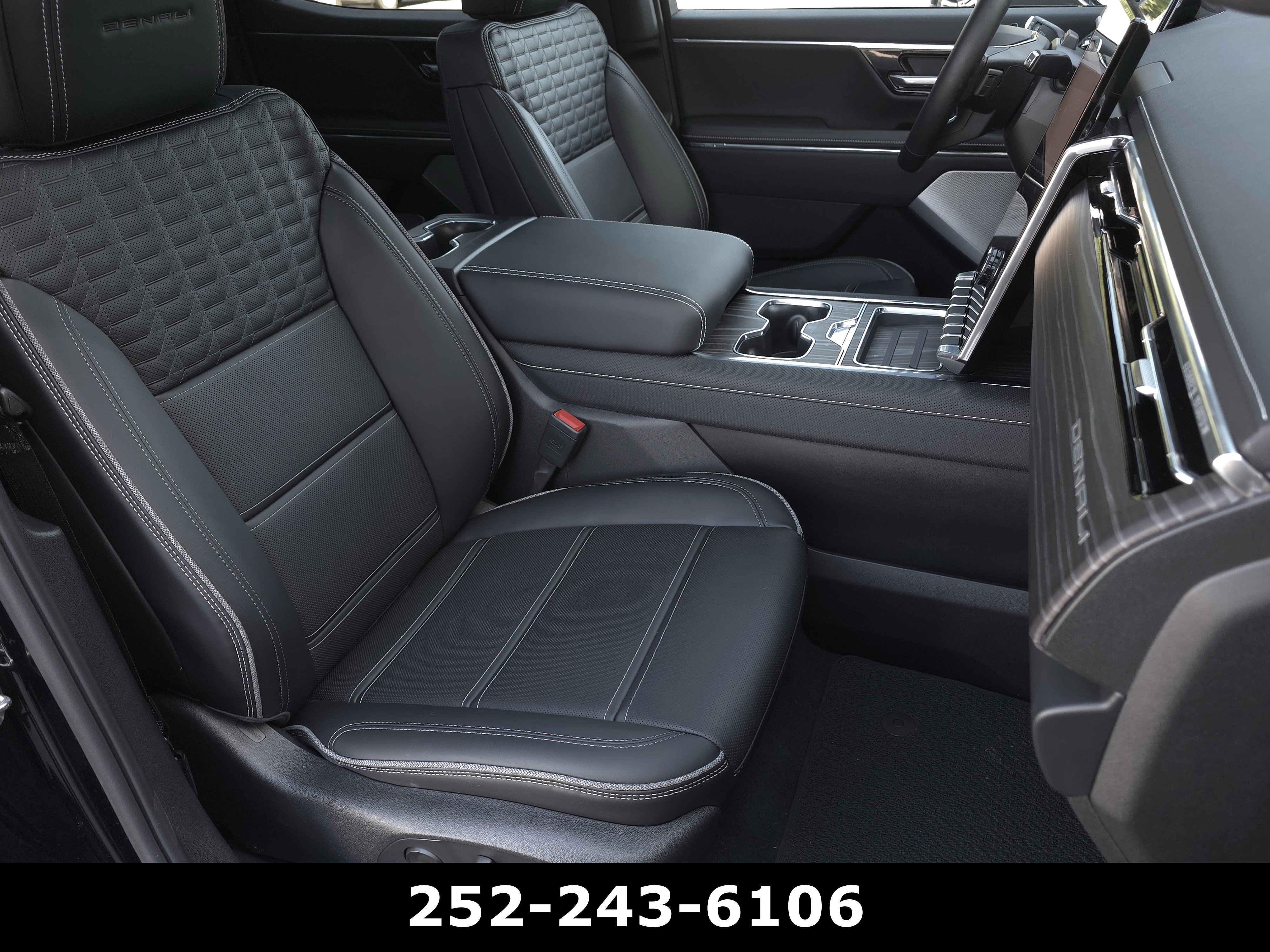 Used 2025 GMC Sierra EV Denali AWD/4WD image 46