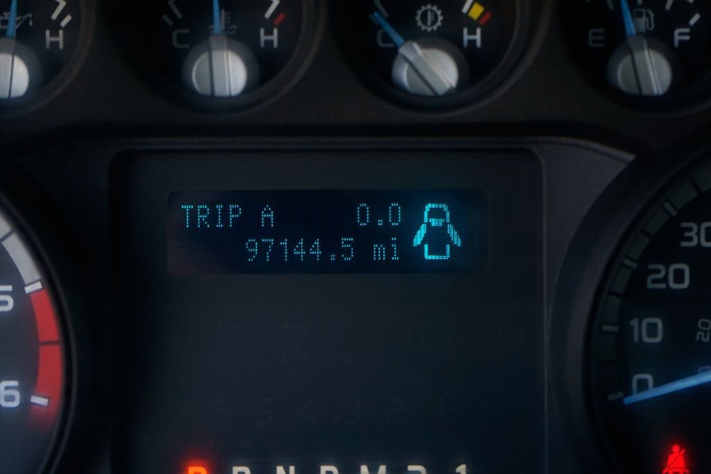 Used 2017 Ford F650 2WD Regular Cab Super Duty image 22