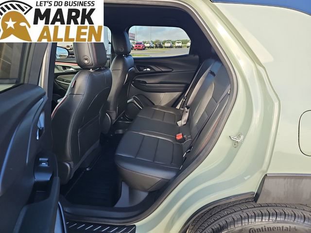 Used 2024 Chevrolet TrailBlazer RS w/ Driver Confidence Package image 24