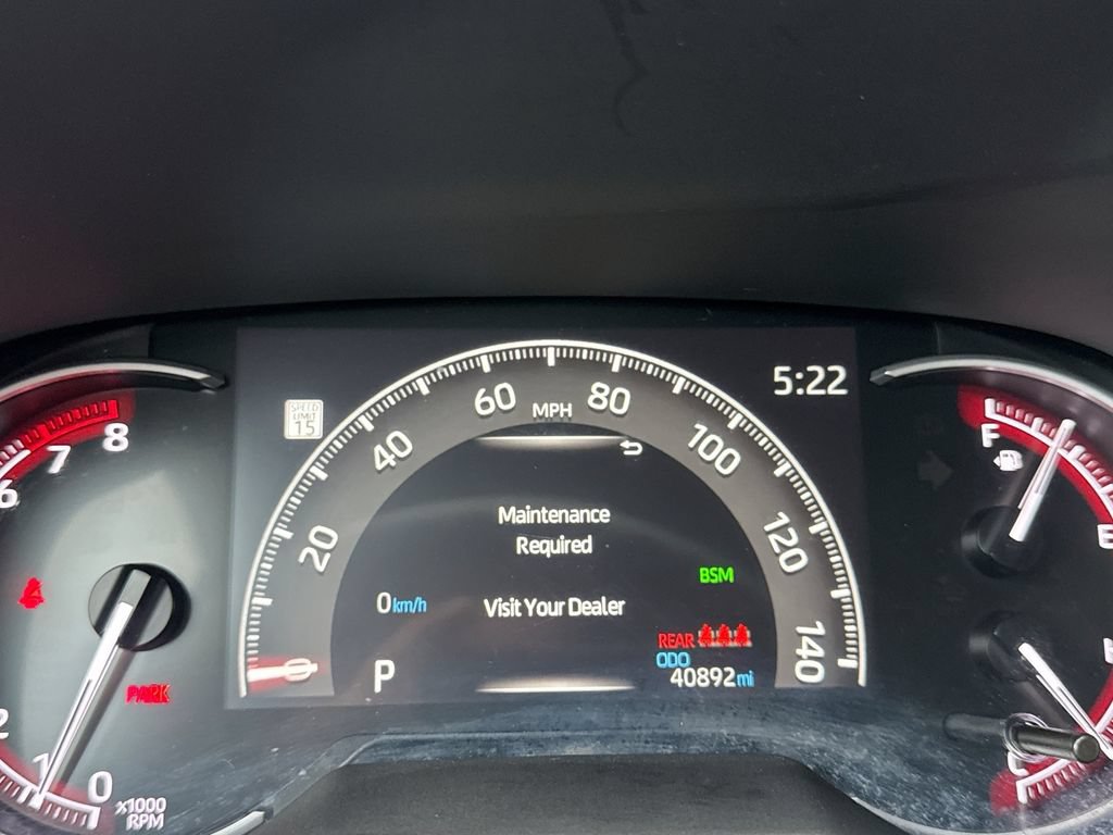 Used 2025 Toyota RAV4 XLE FWD image 10