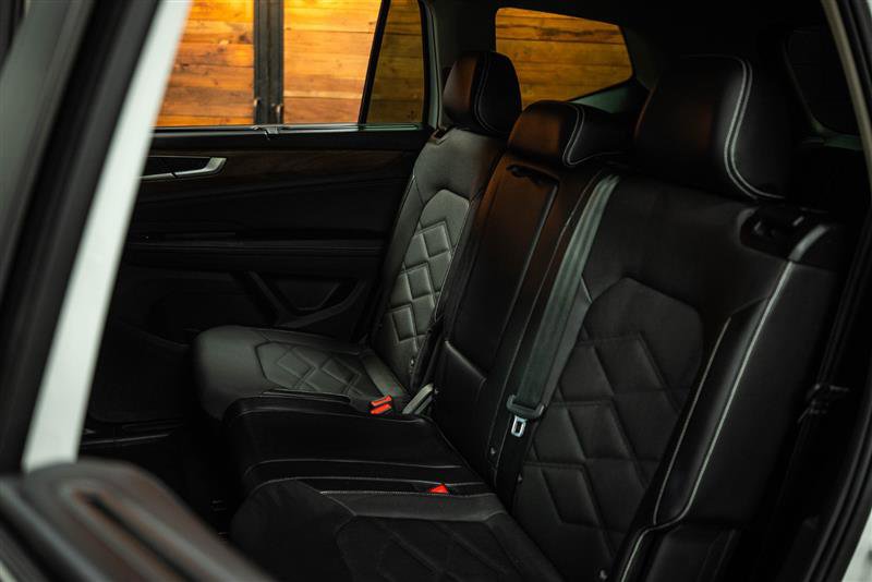 Used 2024 Volkswagen Atlas SE image 11