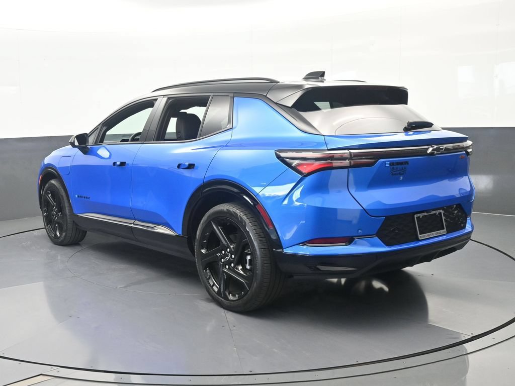 Used 2026 Chevrolet Equinox EV RS FWD image 4