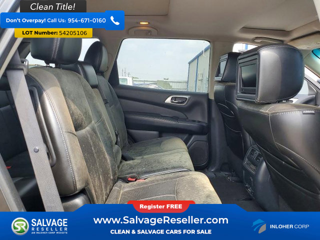 Used 2013 Nissan Pathfinder Platinum w/ Platinum Premium Pkg FWD image 15