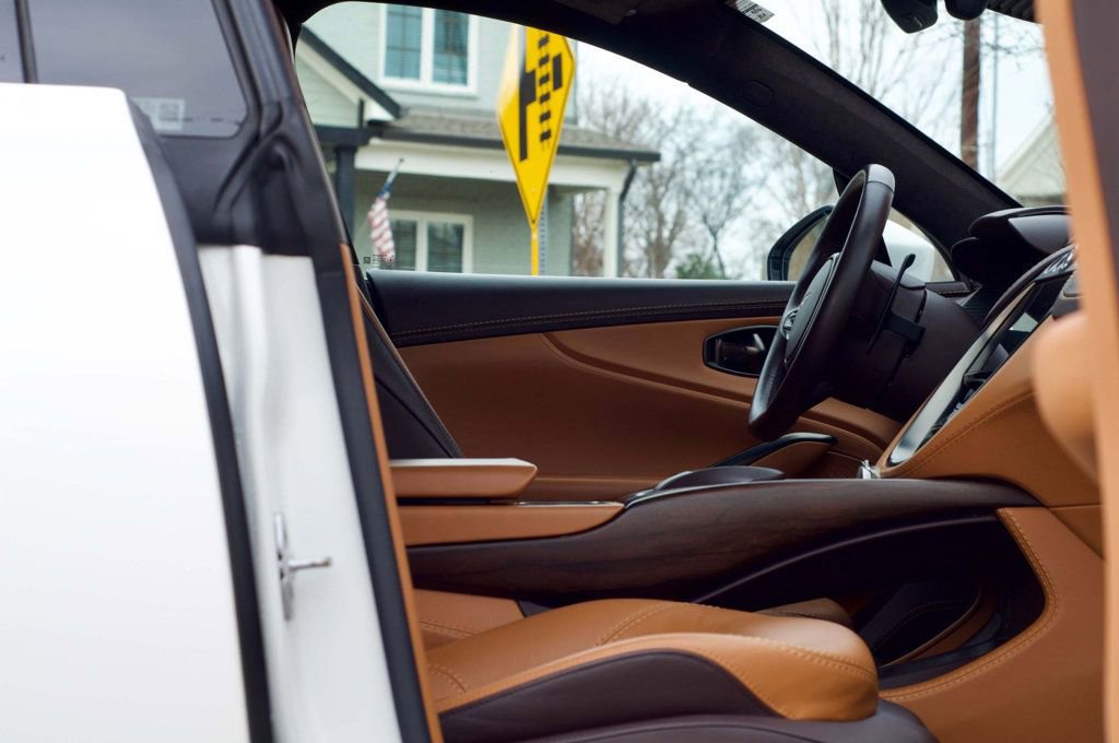 Used 2022 Aston Martin DBX image 41