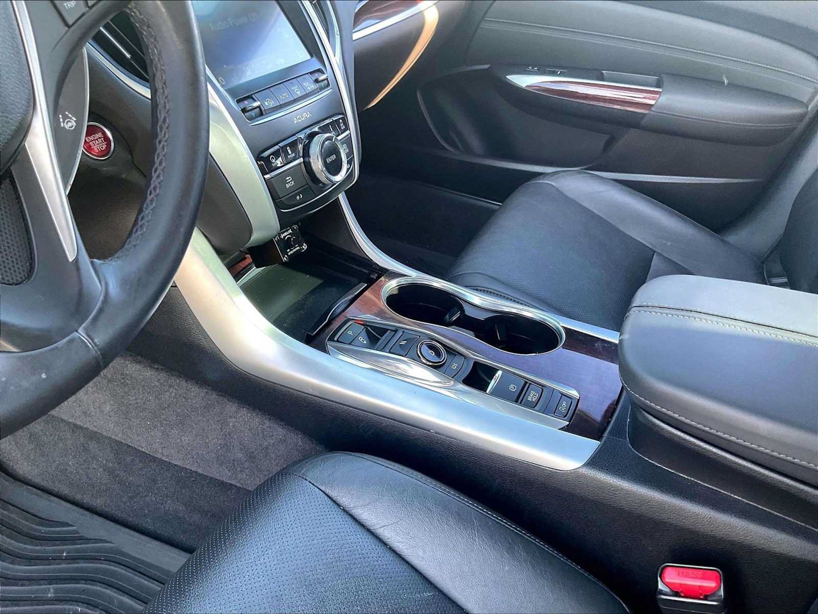 Used 2016 Acura TLX w/ Technology Package AWD/4WD image 18
