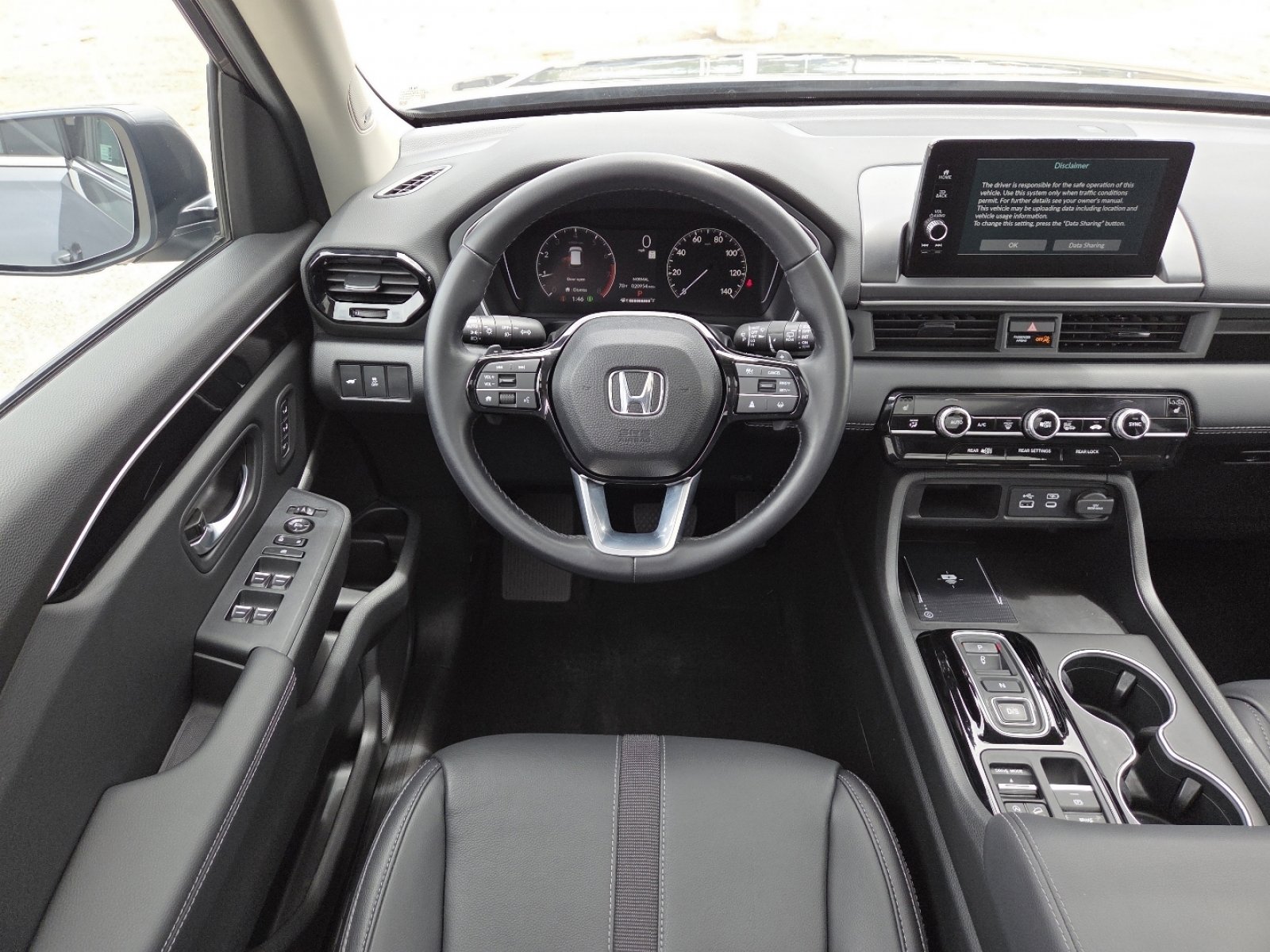 Used 2024 Honda Pilot Touring image 27