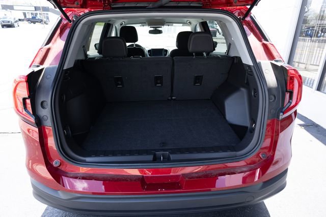 Used 2024 GMC Terrain SLE AWD/4WD image 28