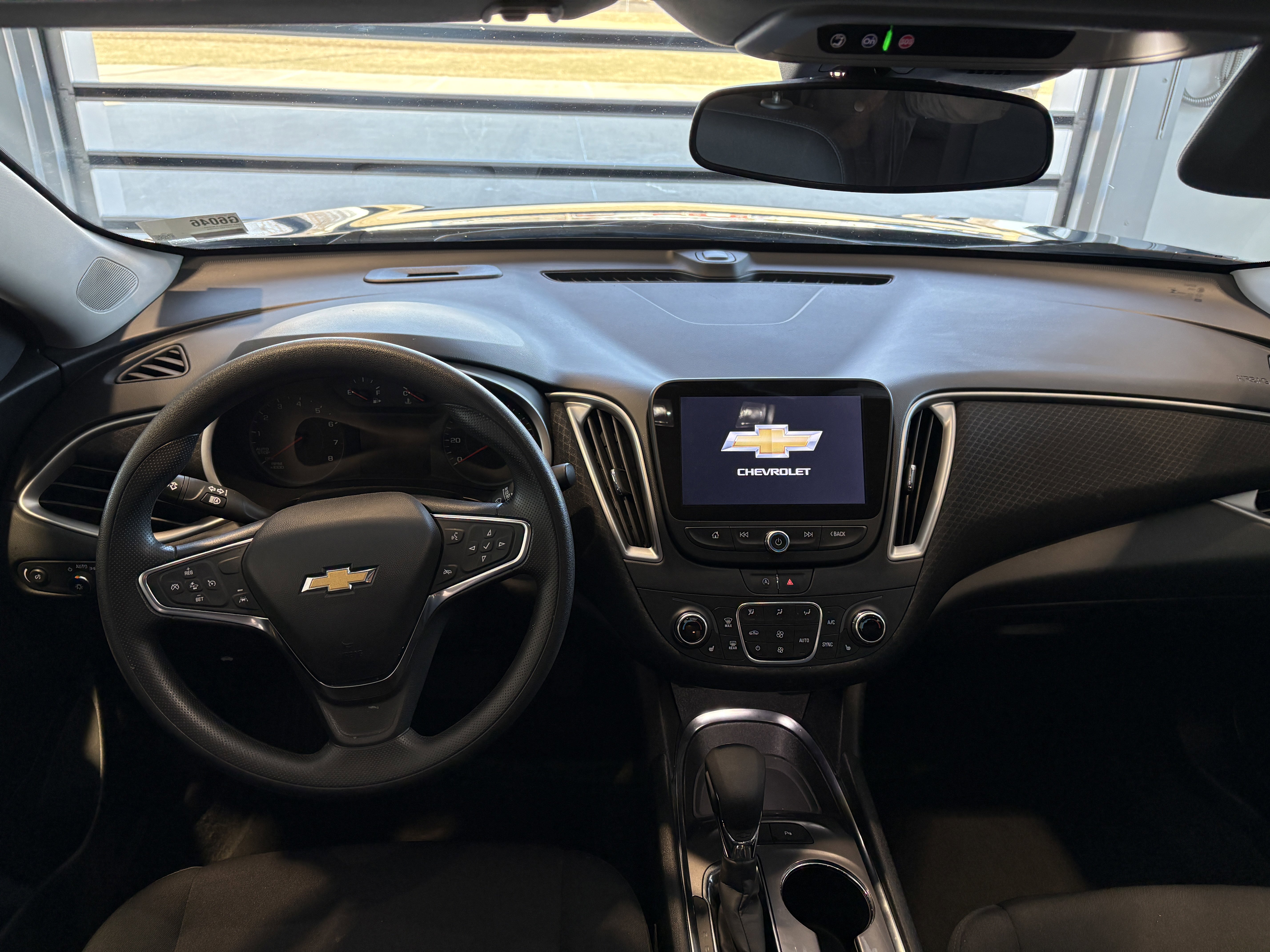 Used 2025 Chevrolet Malibu LT image 11