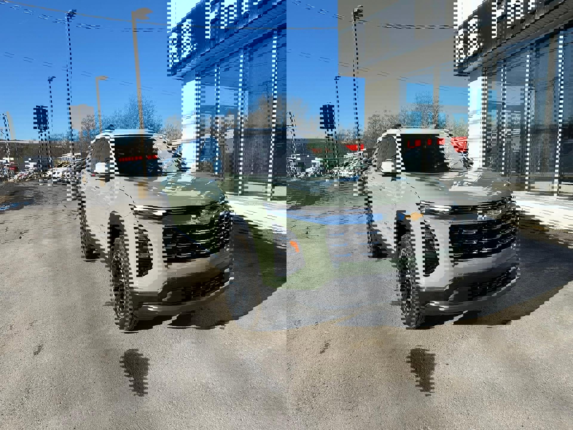 Certified 2025 Chevrolet Equinox LT w/ Convenience Package II image 3