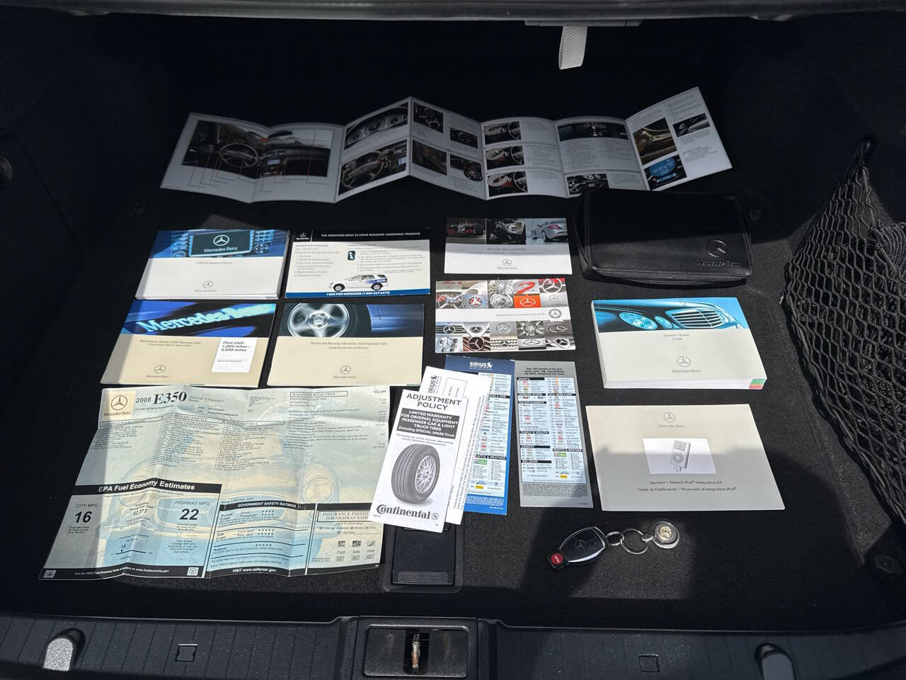 Used 2008 Mercedes-Benz E 350 4MATIC Sedan image 16
