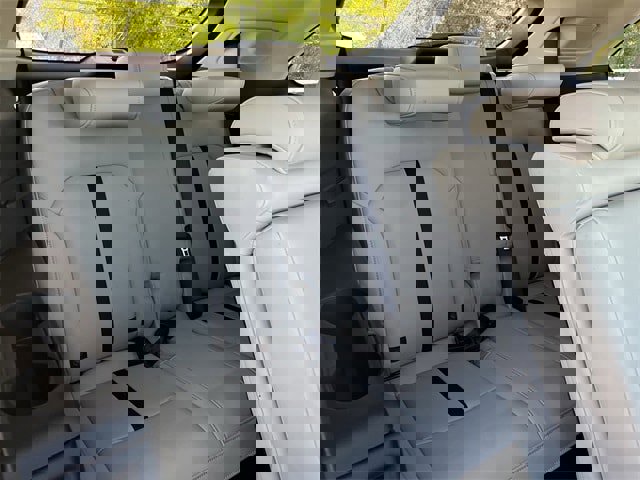 Used 2025 MAZDA CX-90 3.3 Turbo w/ Premium Sport Pkg image 33