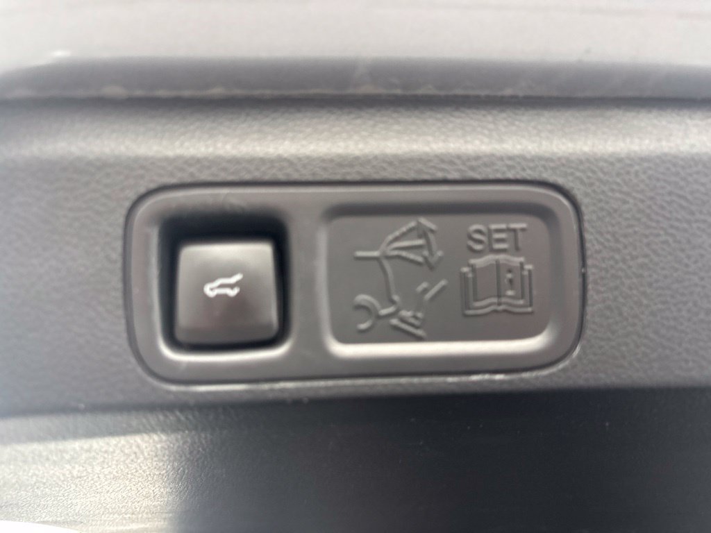 Used 2022 Lincoln Navigator Reserve AWD/4WD image 31