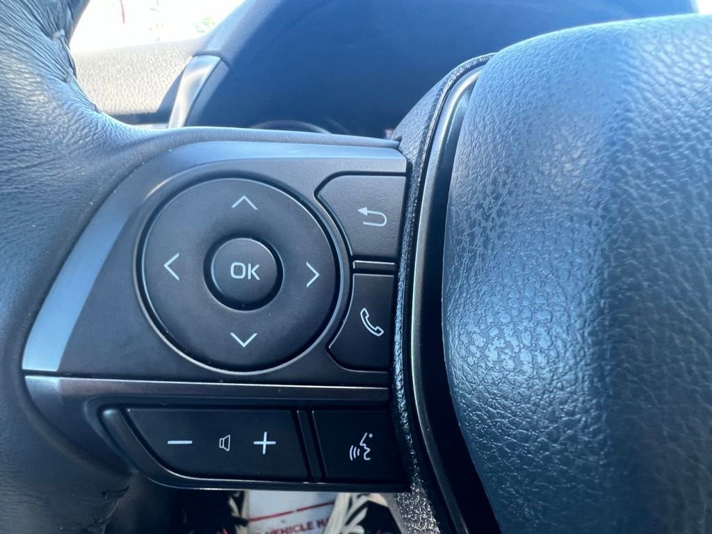 Used 2022 Toyota Camry SE image 33