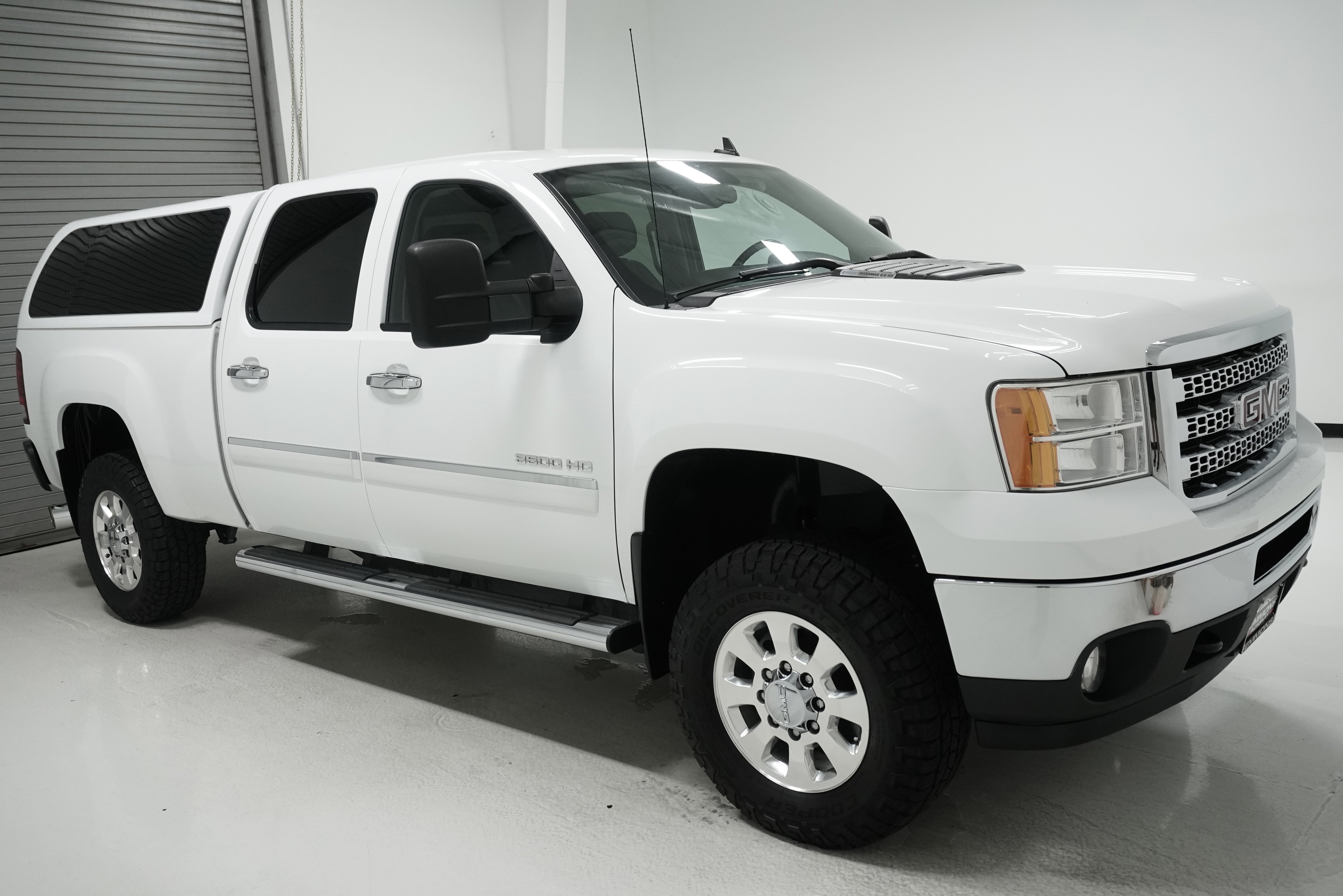Used 2012 GMC Sierra 3500 SLE w/ HD SLE Premium Package image 3