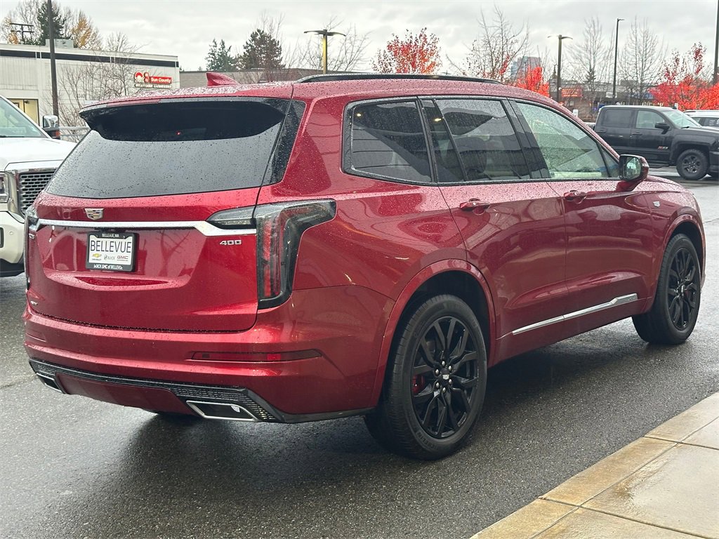 Used 2023 Cadillac XT6 Sport w/ Platinum Package image 5