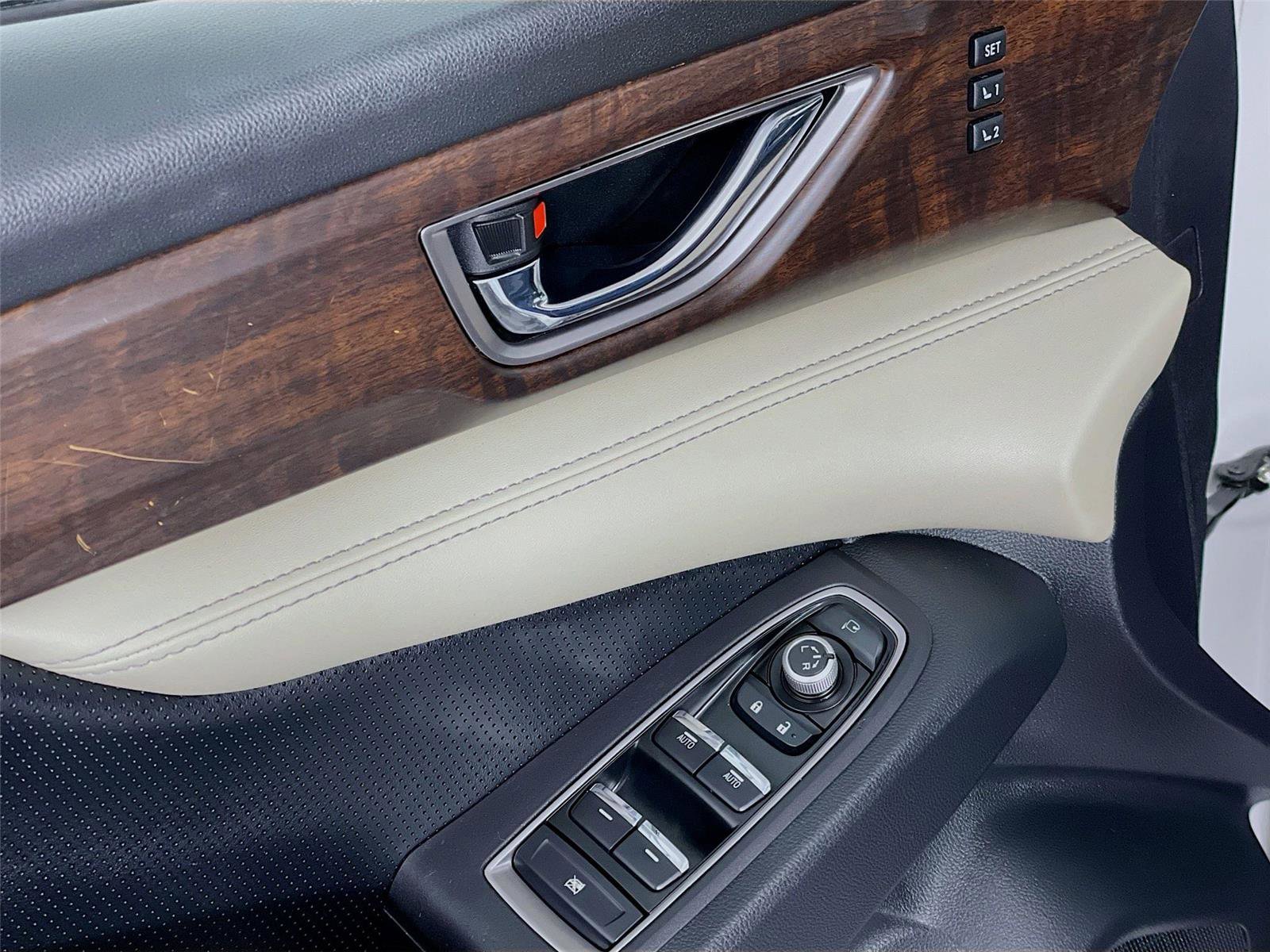 Used 2021 Subaru Ascent Touring w/ Popular Package #2A image 22