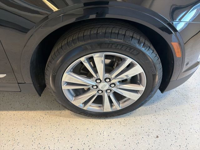 Used 2024 Cadillac XT5 Premium Luxury w/ Technology Package image 13