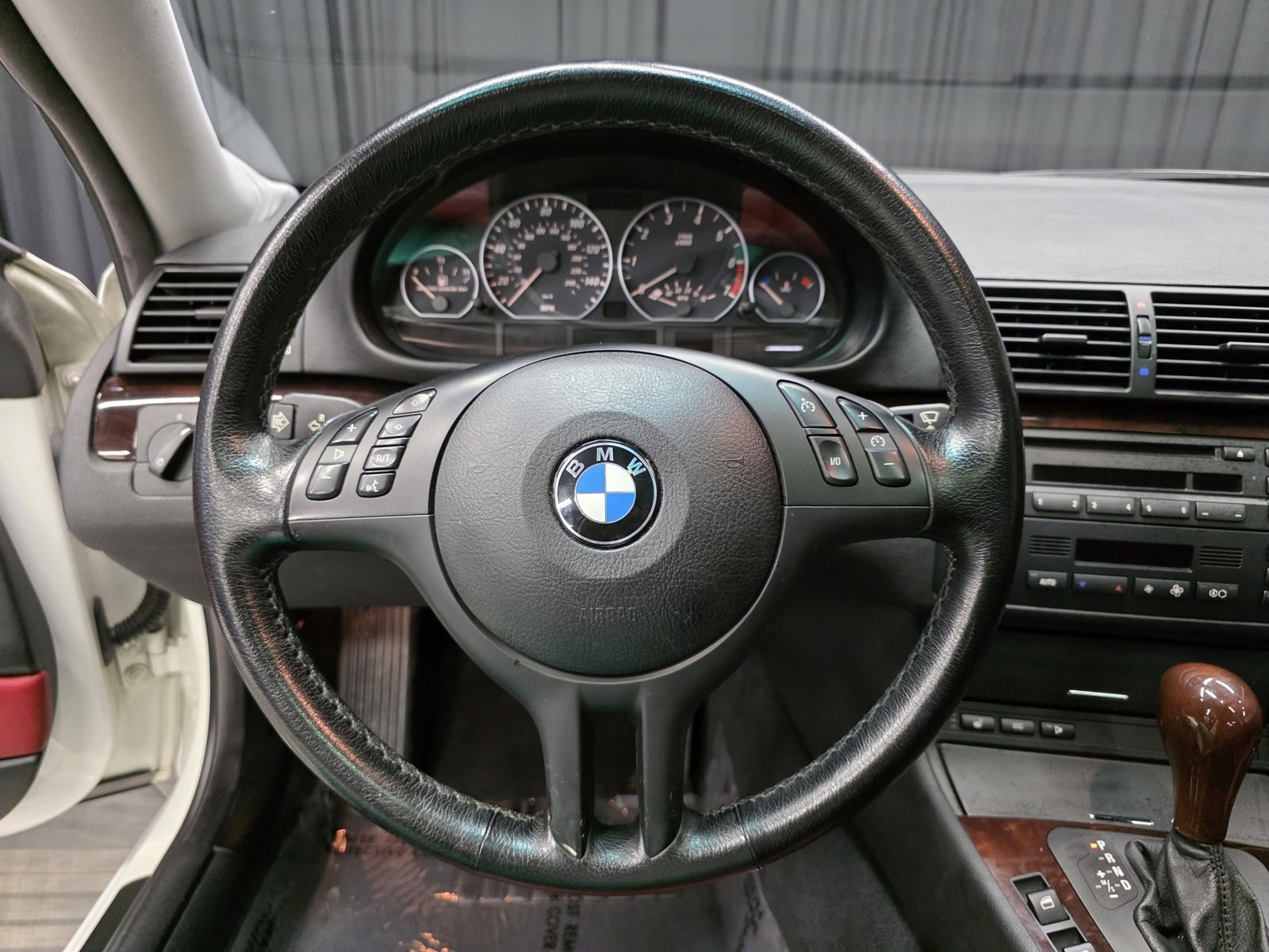 Used 2001 BMW 330Ci Coupe image 23