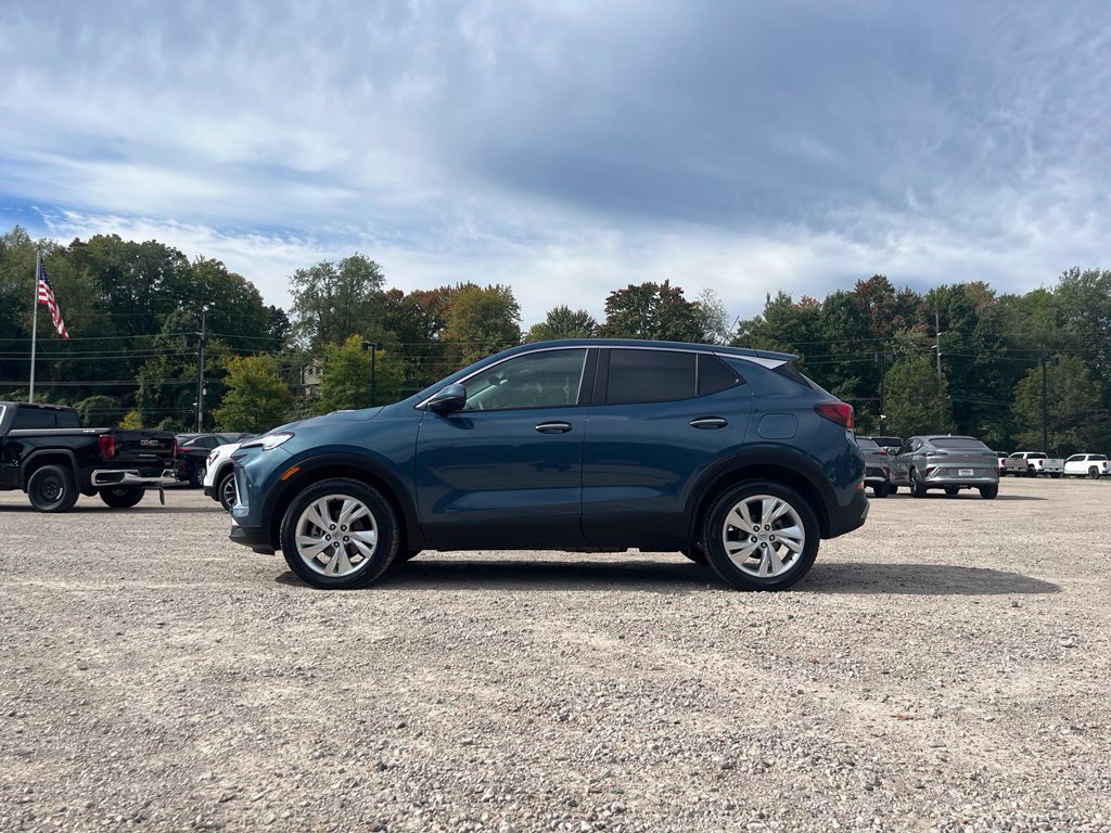Used 2024 Buick Encore GX Preferred FWD image 16