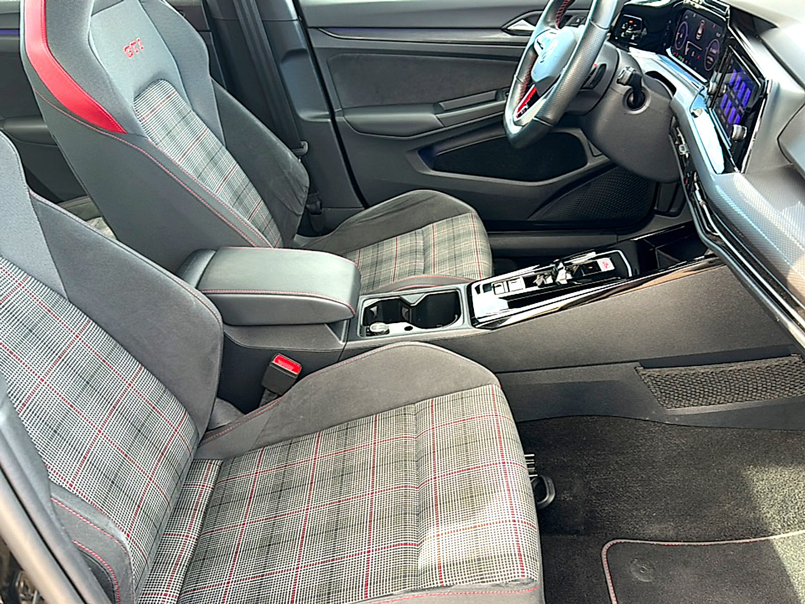 Used 2024 Volkswagen GTI S image 23