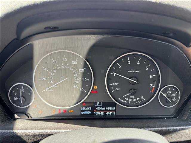 Used 2015 BMW 320i xDrive Sedan AWD/4WD image 16