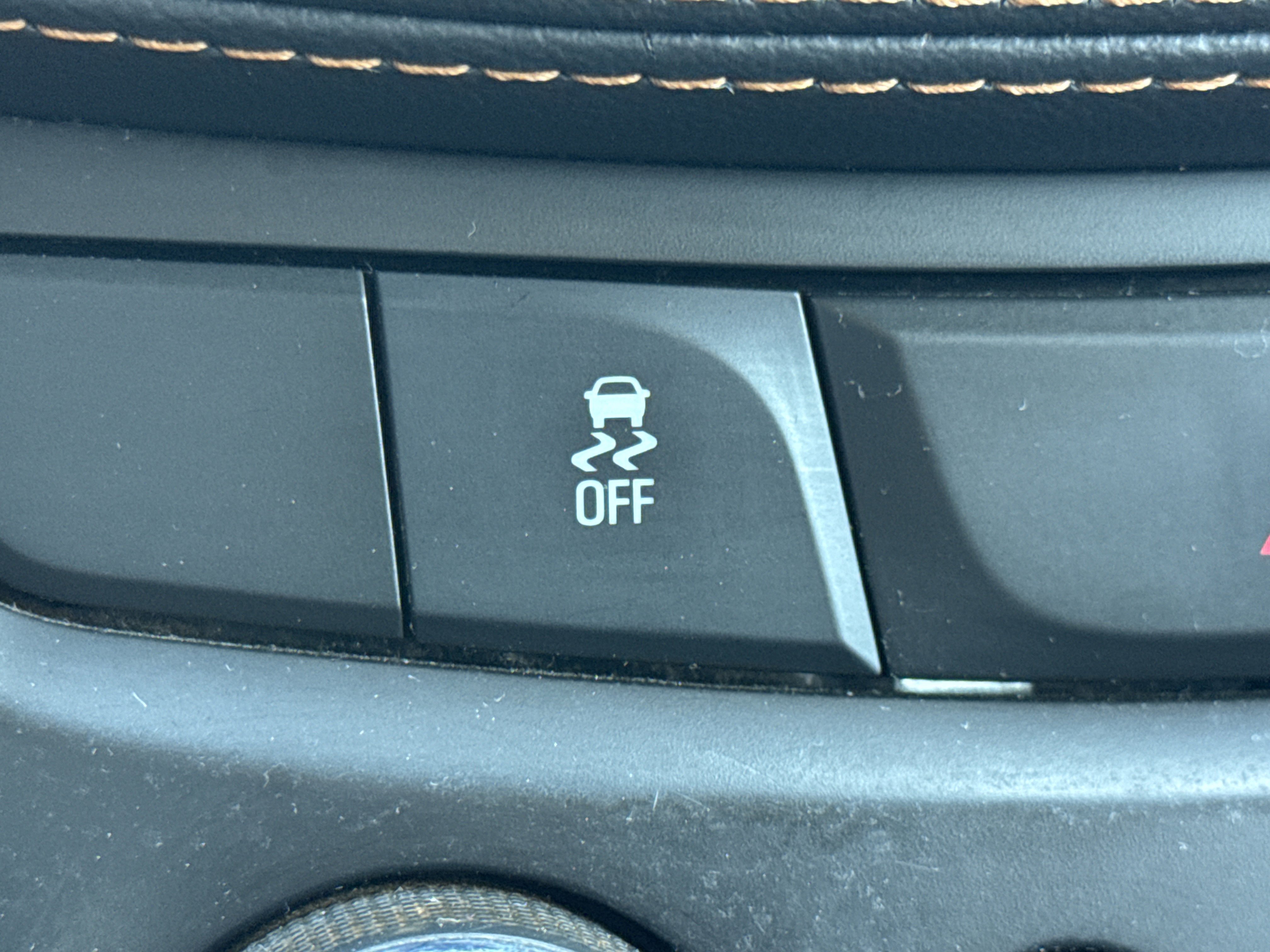 Used 2021 Chevrolet Trax LS image 24