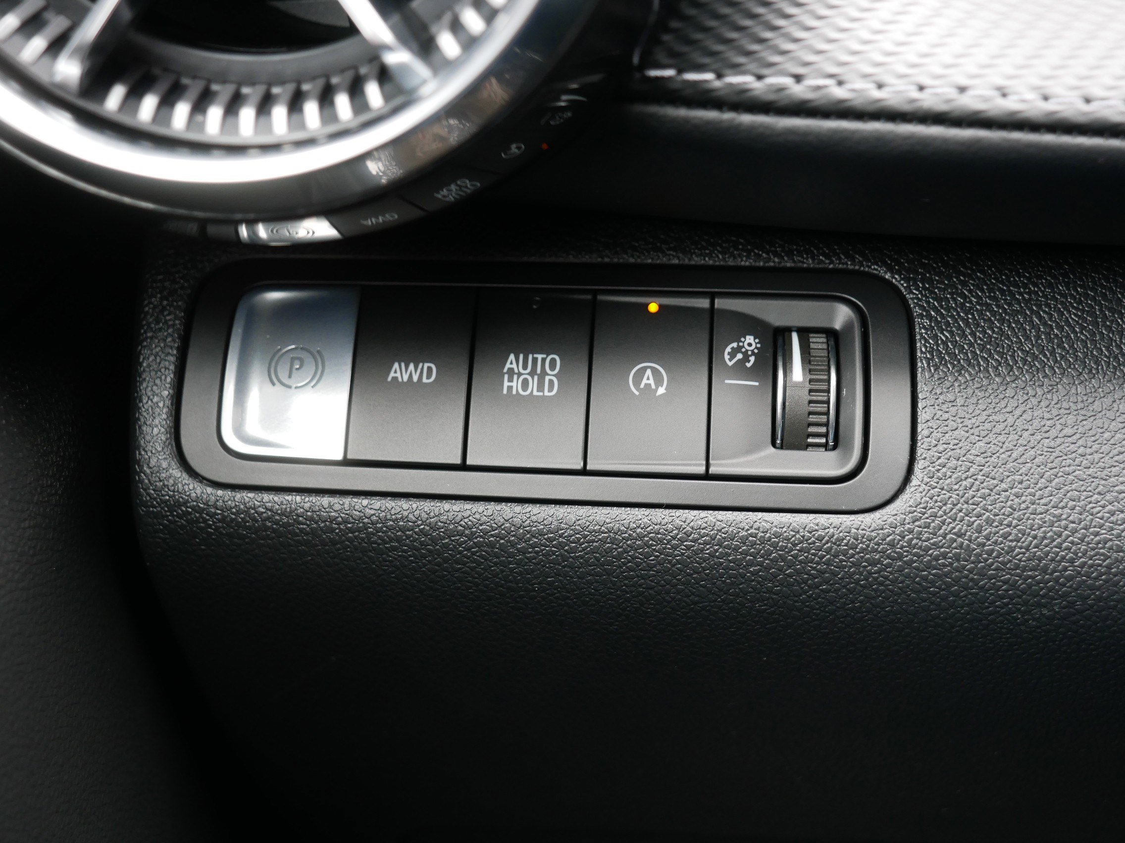 Used 2026 Chevrolet Equinox LT AWD/4WD image 26