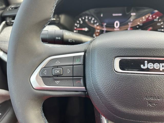 Used 2022 Jeep Compass Latitude image 16