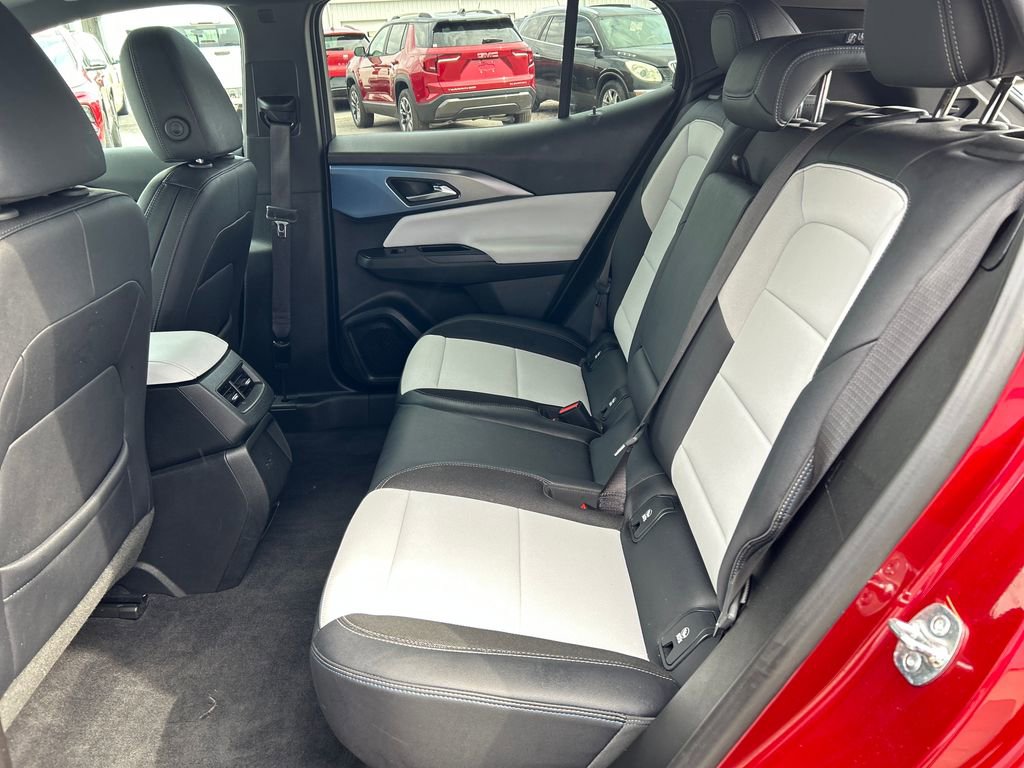 Used 2025 Chevrolet Equinox EV LT w/ Convenience Package FWD image 23