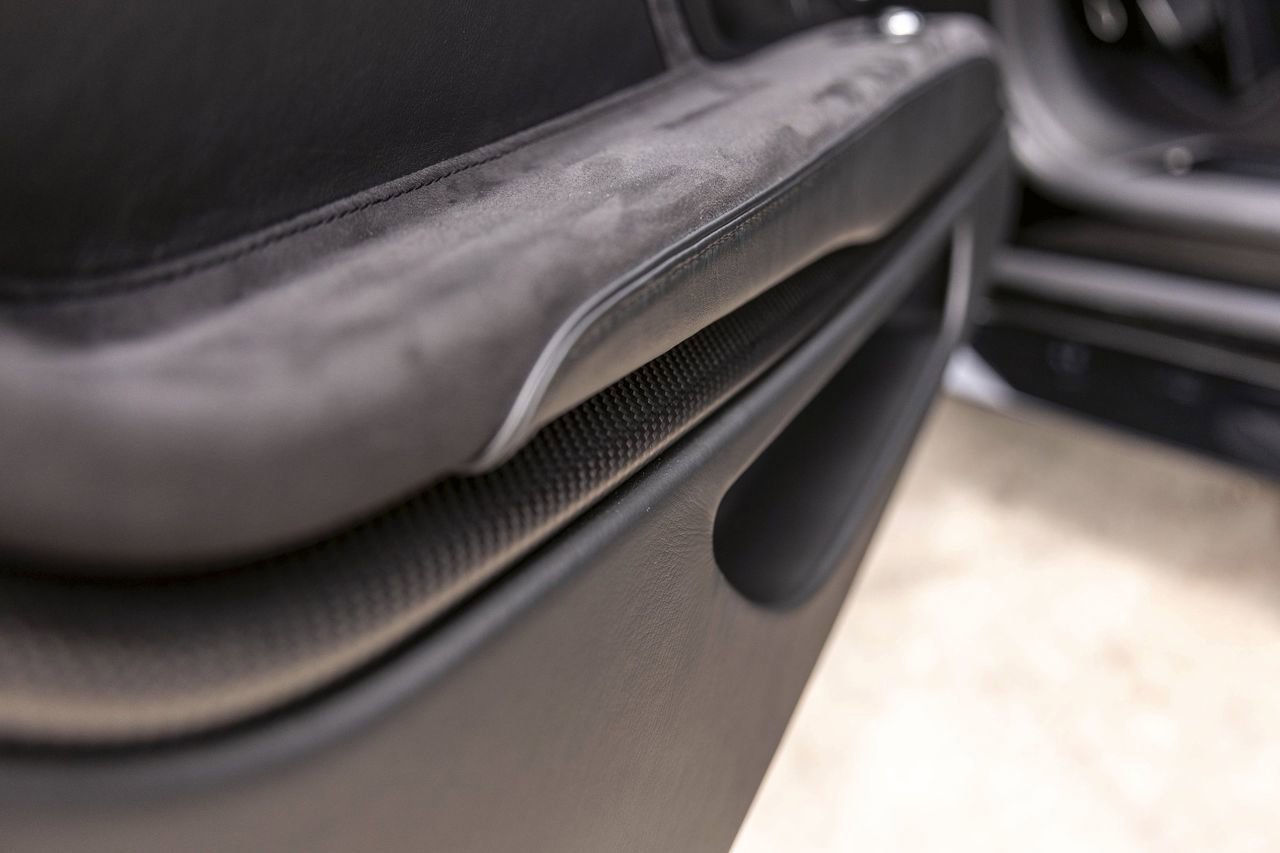 Used 2019 Aston Martin DBS Superleggera image 57