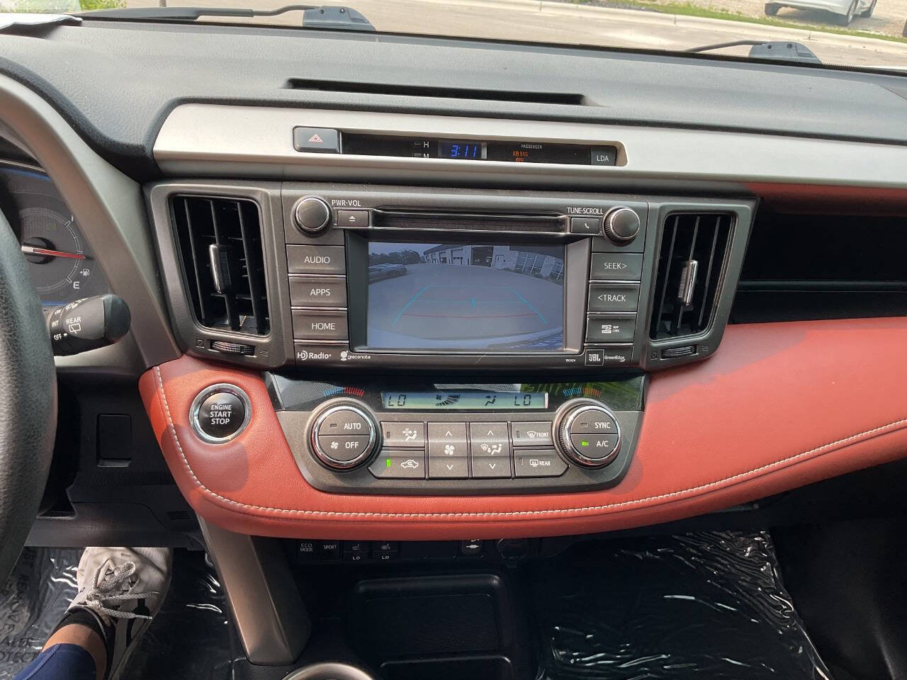 Used 2015 Toyota RAV4 Limited w/ Technology Package AWD/4WD image 23