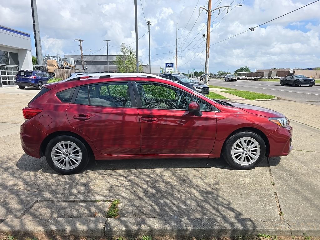 Used 2017 Subaru Impreza 2.0i Premium image 3