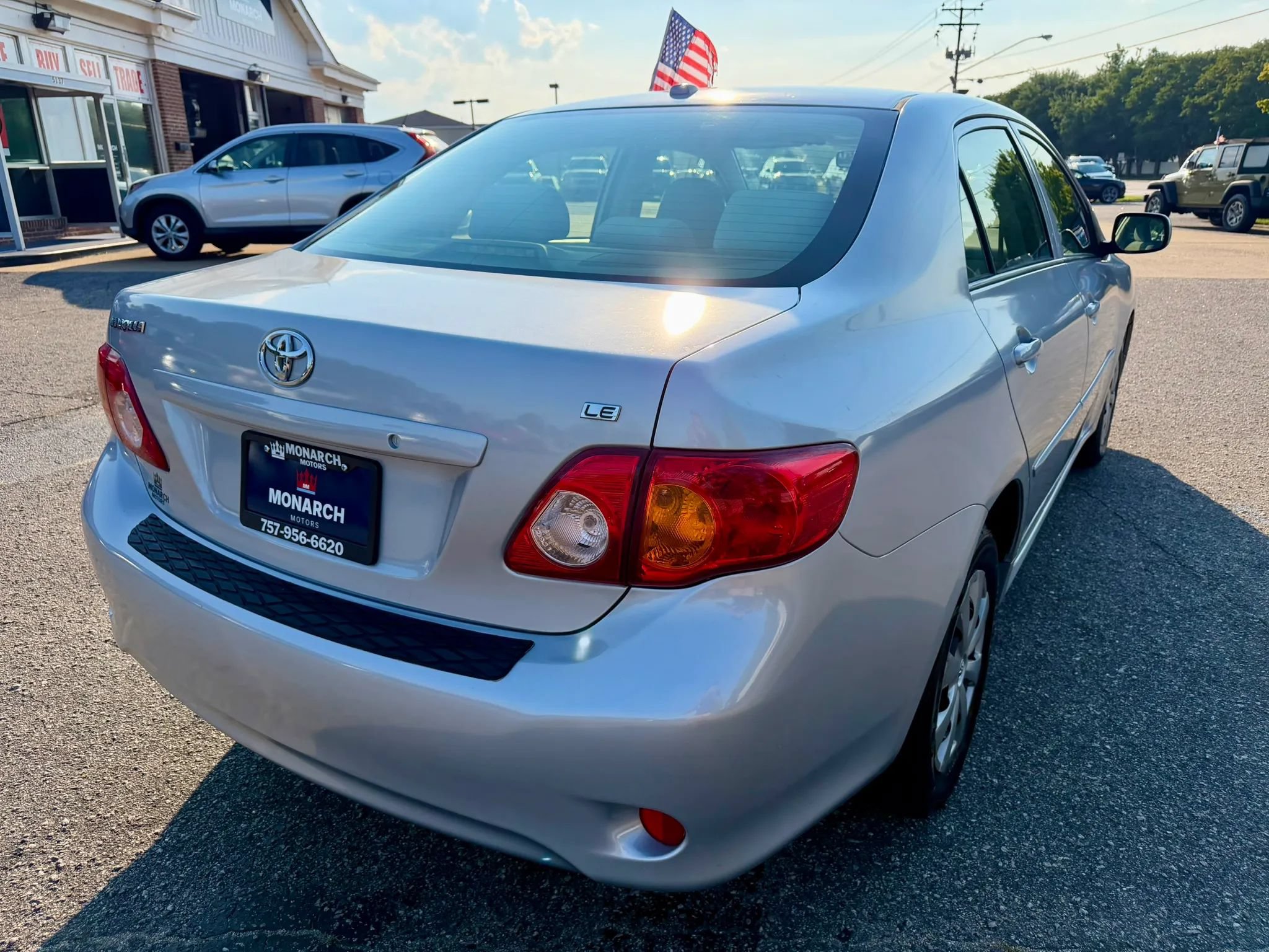 Used 2010 Toyota Corolla LE FWD image 5