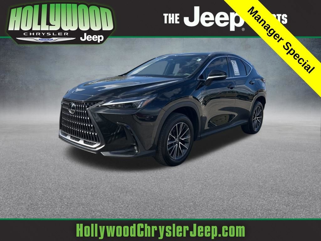 Used 2025 Lexus NX 250 FWD w/ Towing Package (2000 Lbs) image 1