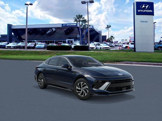 New 2026 Hyundai Sonata Blue FWD image 2