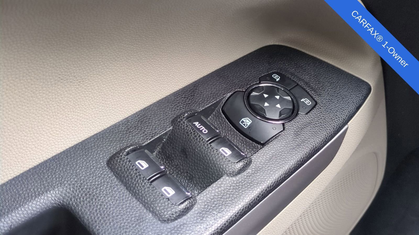 Used 2021 Ford EcoSport S image 35