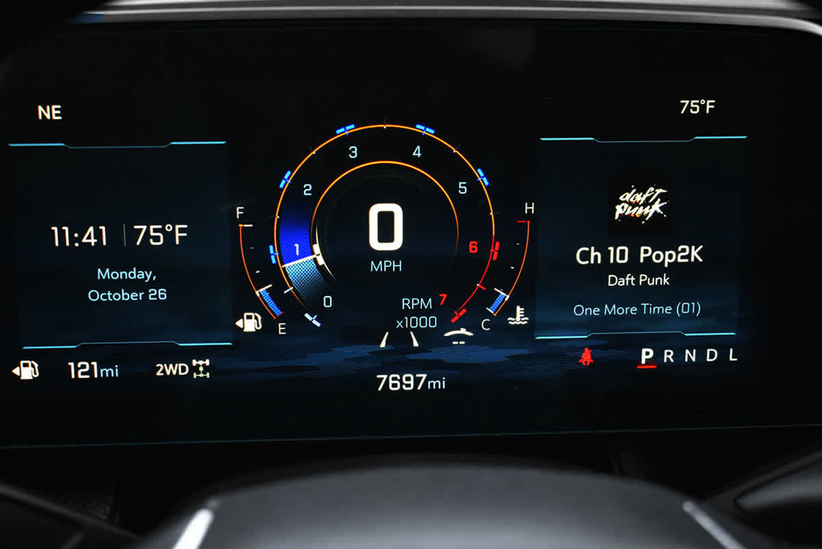 Used 2025 Chevrolet Equinox LT AWD/4WD image 13