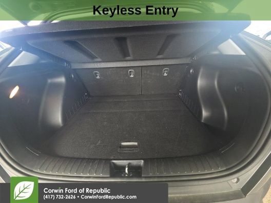 Used 2025 Hyundai Kona SEL image 4